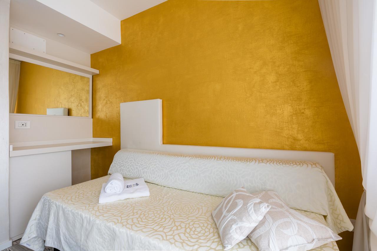 Quarto Triplo Executivo